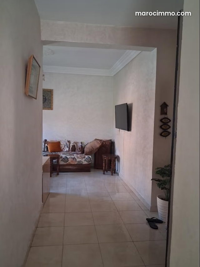 Louez cet appartement à Route de Safi. 2 chambres agréables. Bien meublé — 3