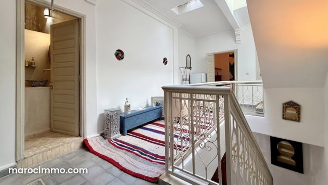 Petit Riad titré rénové très bien situé — 5