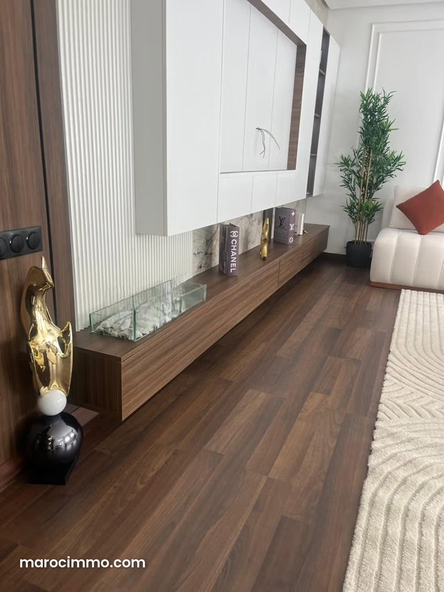 Superbe appartement à louer à Triangle d'Or. 3 pièces confortables. Meublé — 5