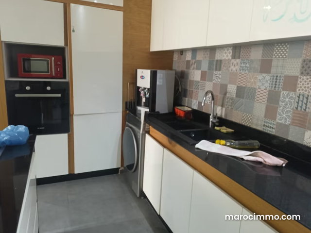 Très beau appartement a gueliz en location — 2