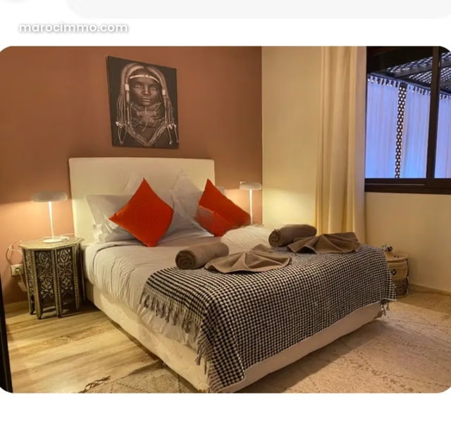 LOCATION LONGUE DURÉE – Bel appartement 63 m² terrasse 35 m² – Parking privé – Cœur de Gueliz AU CŒUR VIVANT DE GUELIZ — 2