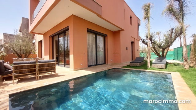 Luxury Villa Under Construction in Palmeraie — 2