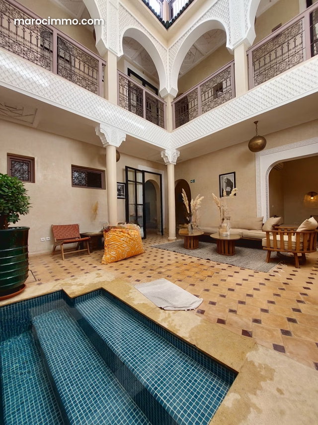 Vendita di riad a Zaouia Sidi Ghalem. Superficie 176 m². Grande piscina — 3