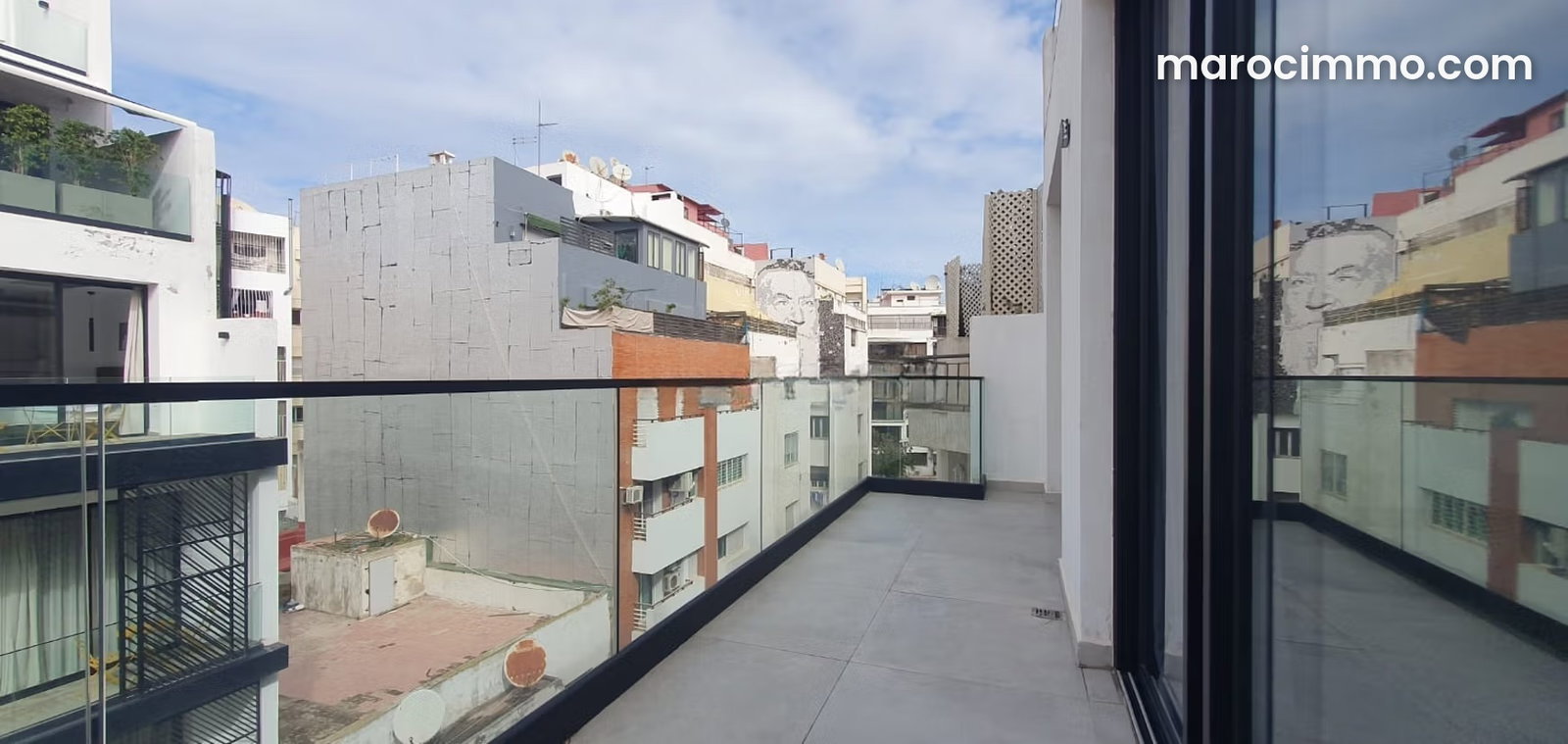 Furnished Apartment with Terrace for Rent in Gauthier, Casablanca — Casablanca