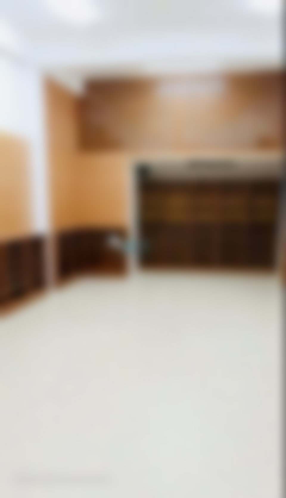 Local commercial 182 m², Iberie, Tanger, idéal commerce ou bureaux