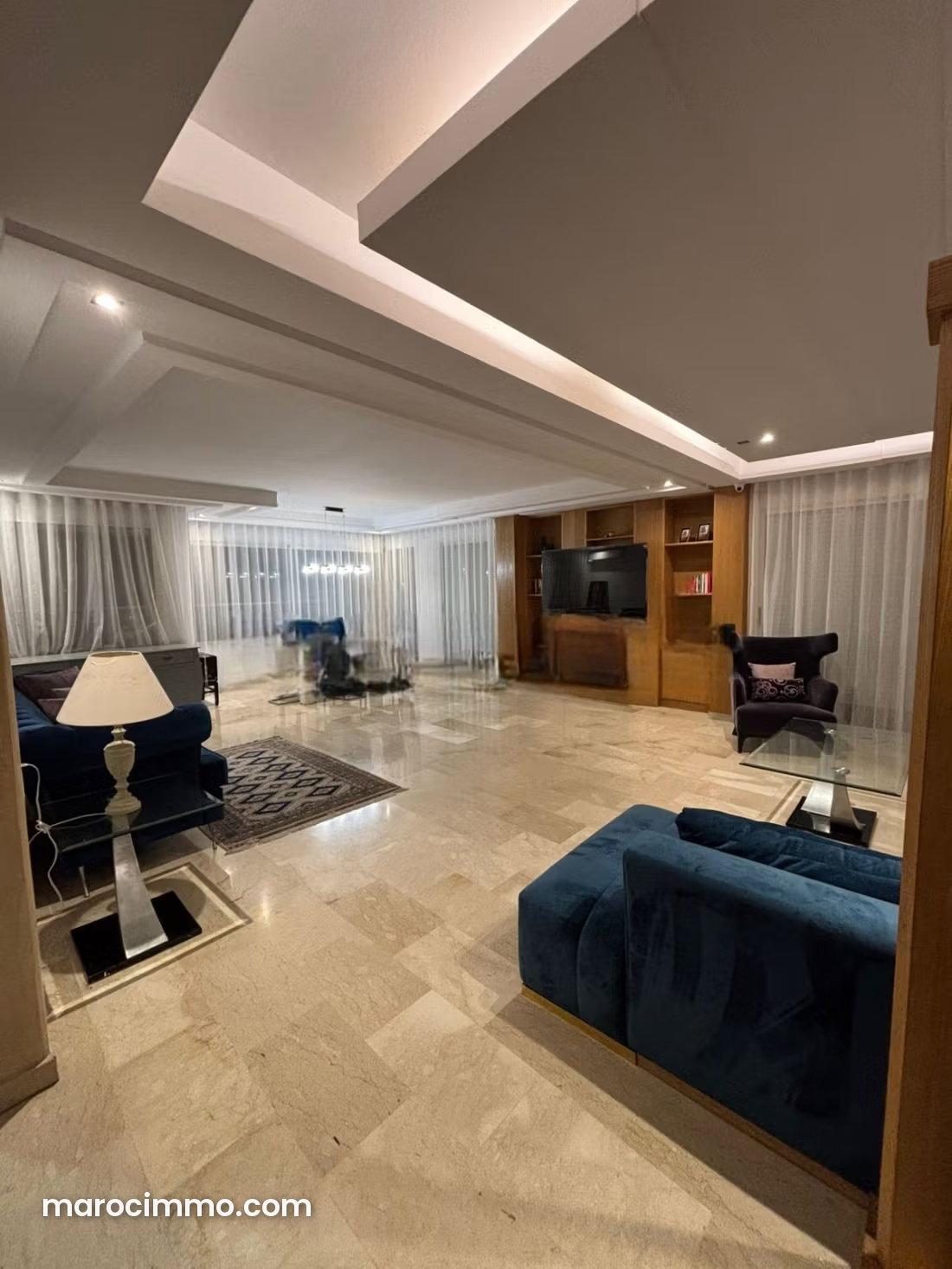 Furnished 170 sqm apartment with terrace in Bourgogne, Casablanca — Casablanca