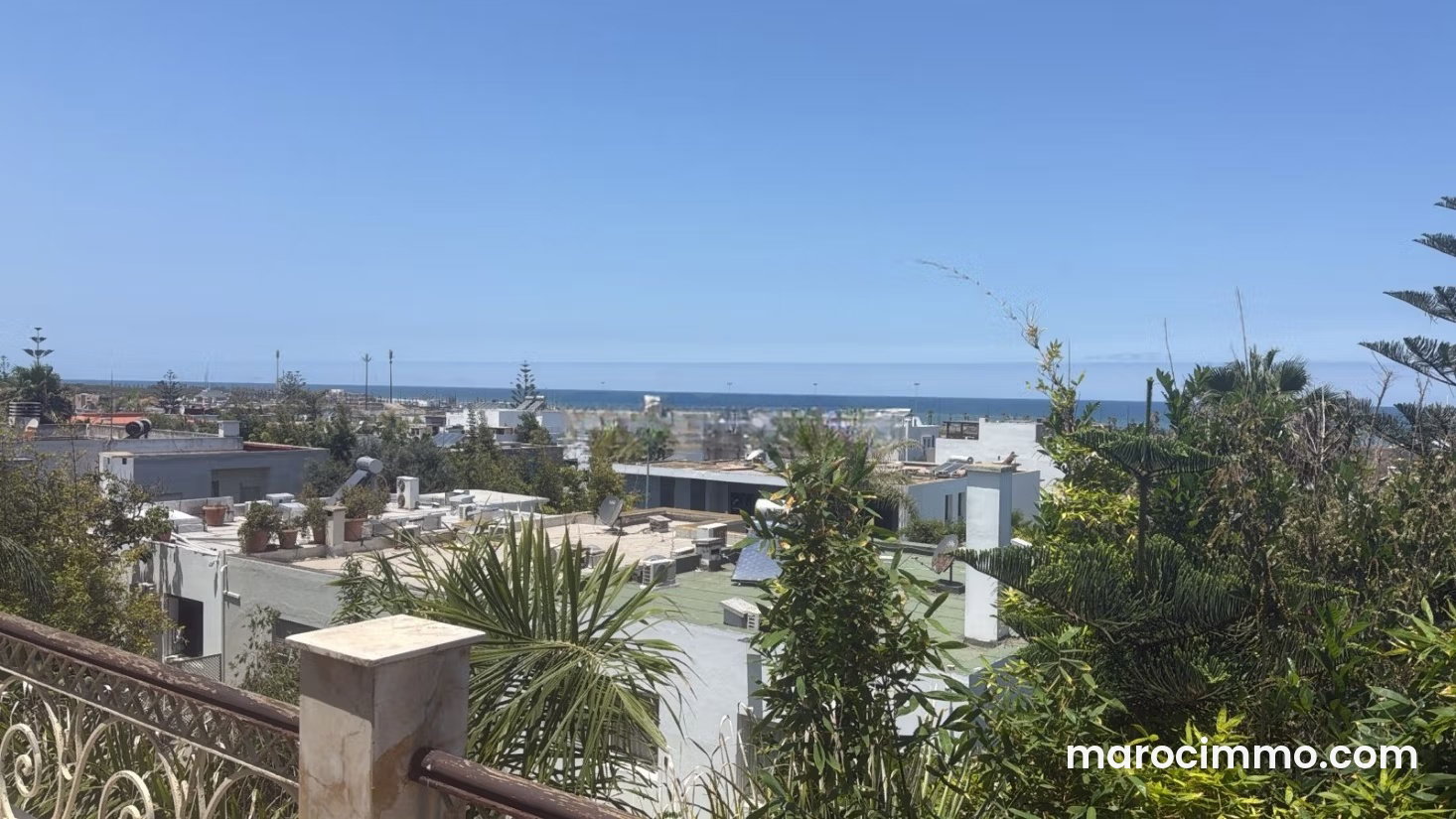 580 m² Villa with Pool and Sea Views, Aïn Diab, Casablanca — Casablanca
