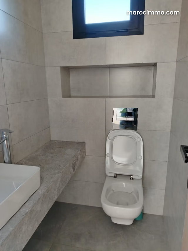 Location Étage villa usage bureau a ciel 55000dh — 4
