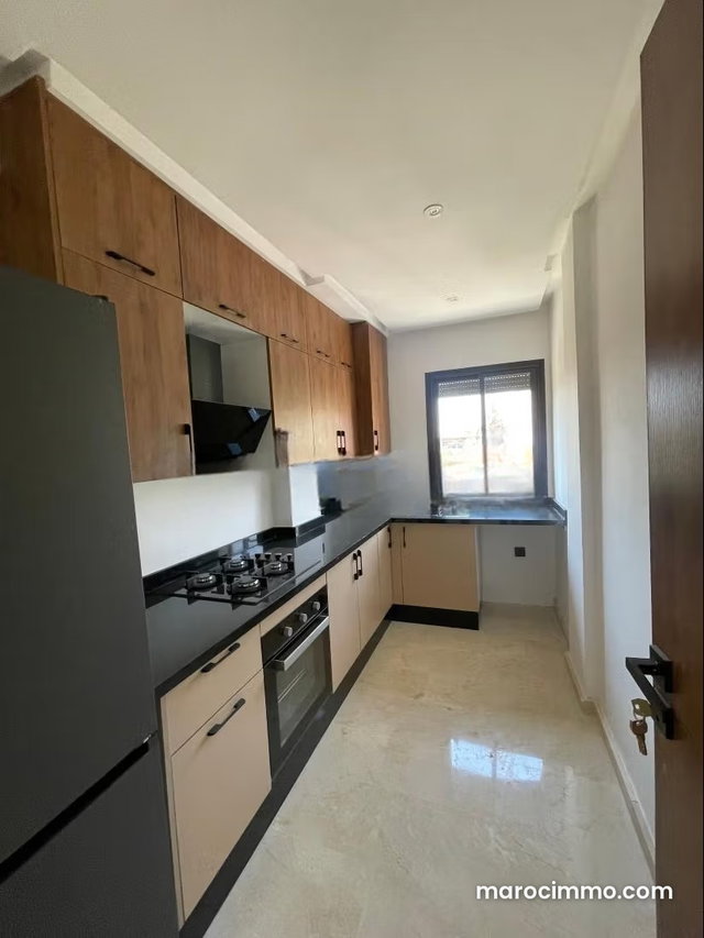 Appartement 90 m² meublé, confortable et lumineux – Location longue durée meublé — 5