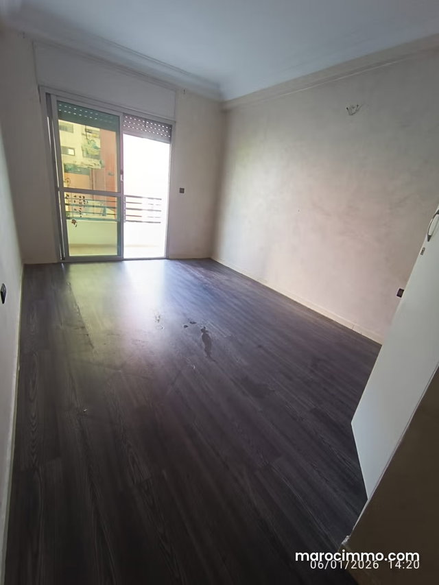 Apprt avec 3 ch à 2 mars pour location — 4