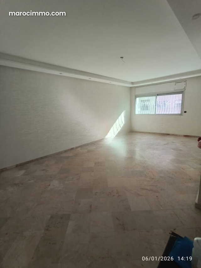 Apprt avec 3 ch à 2 mars pour location — 2