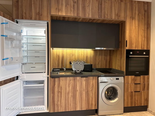 Beautiful furnished studio for rent in Palmier quarter — 3