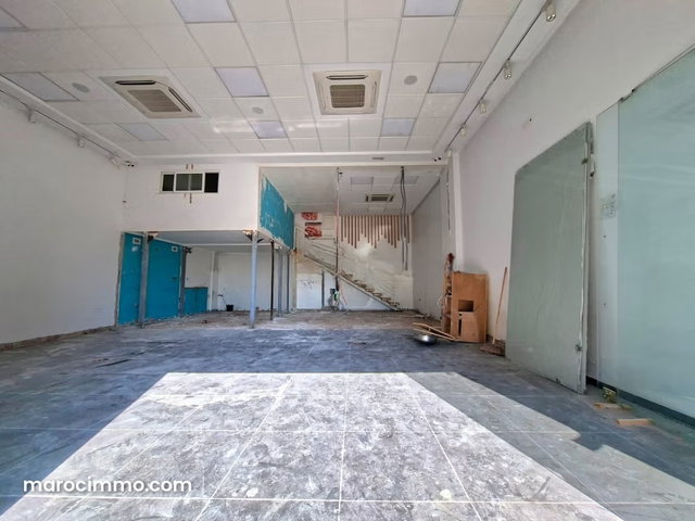 Mandarona – local commercial de 99 m² à vendre — 4