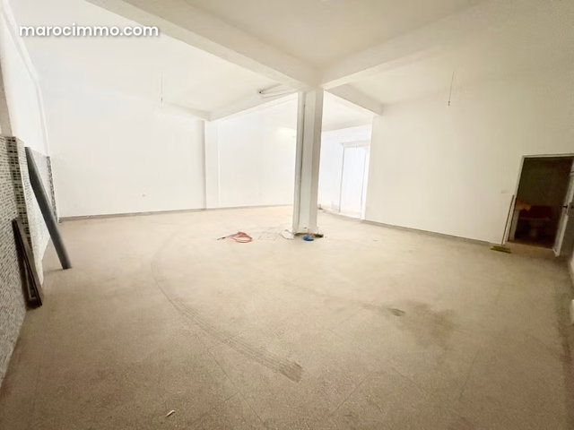 Local commercial en vente à Hay Dakhla. Surface de 150 m² — 4