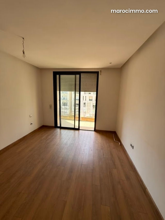 À louer – duplex à Hay Riad — 5