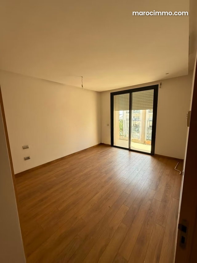 À louer – duplex à Hay Riad — 3