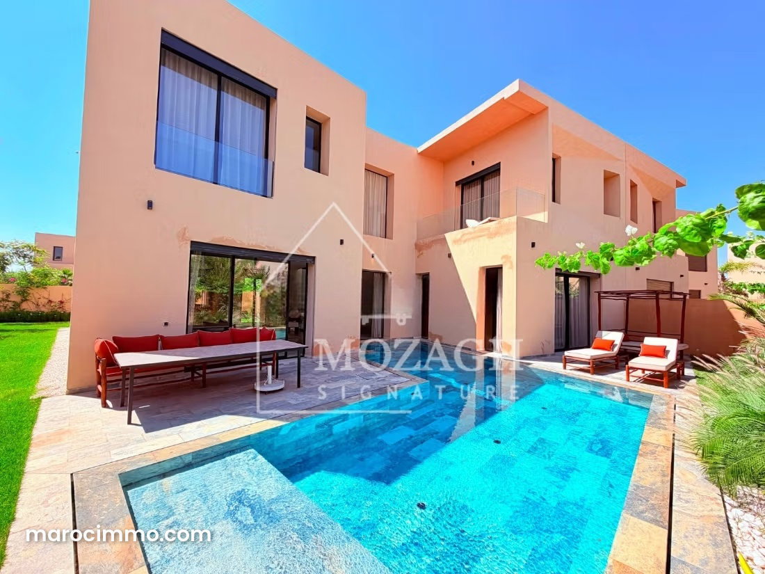 Contemporary 370 sqm Villa, 5 Bedrooms, Ourika Road, Marrakech — Marrakesh