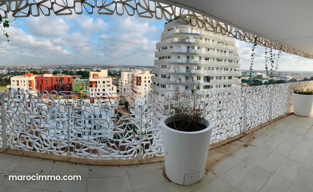 Bel appartement haut standing en location longue durée à CFC avec vue dégagée et étage élevé — 2
