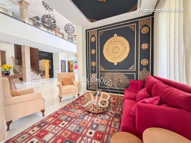 Splendide villa à vendre à Souissi. 6 pièces — 3