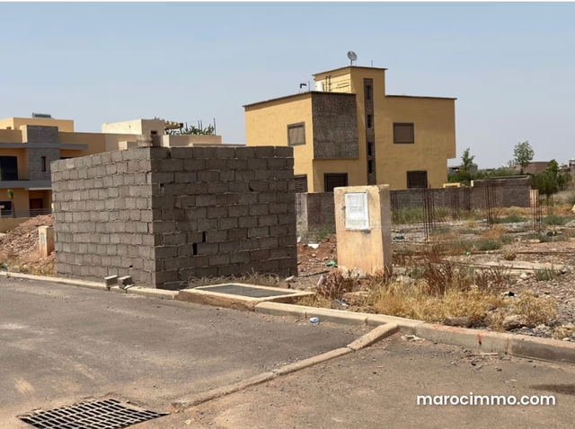 Terrain à vendre pour villa jumelée — Marrakech