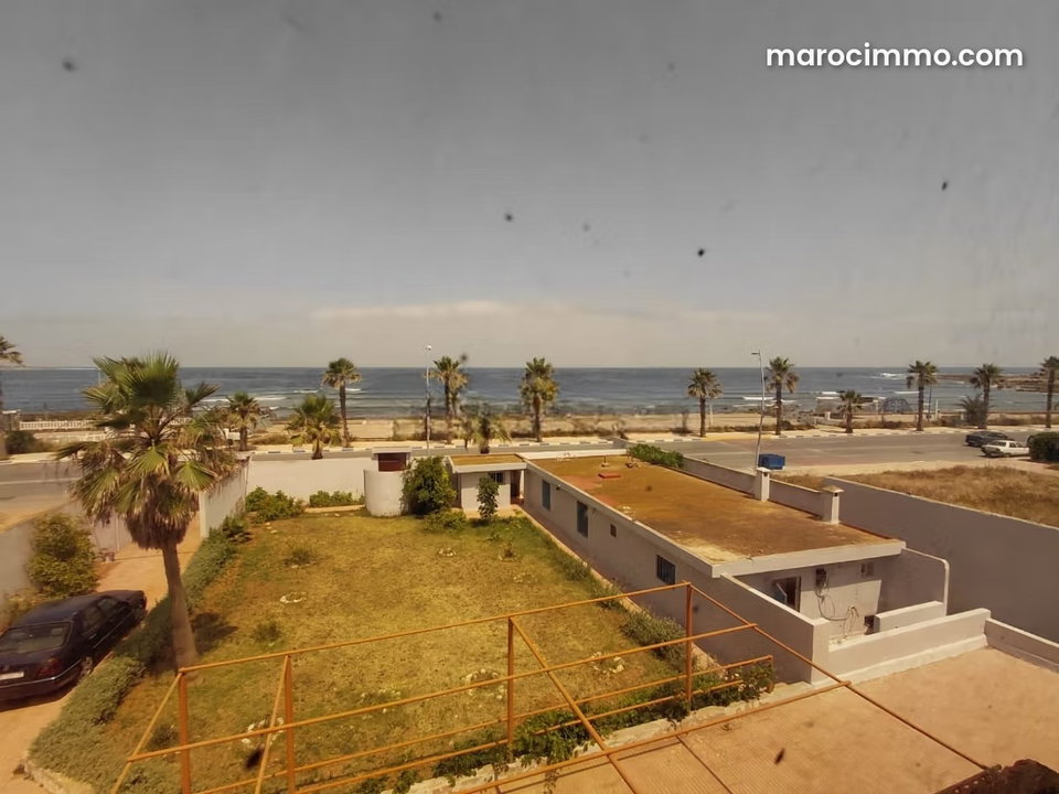 Villa a saisir face ocean