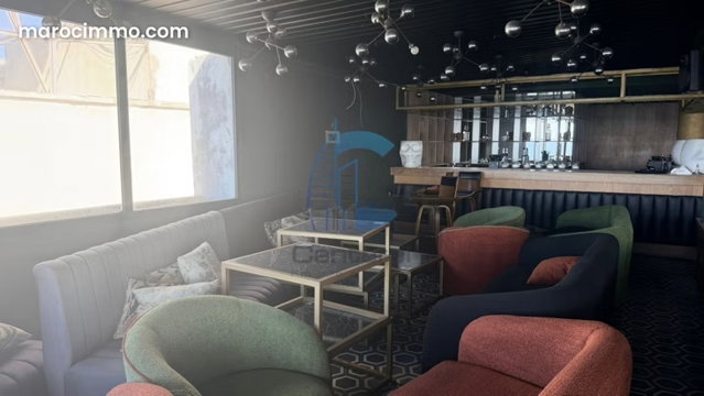 Local commercial à louer – Restaurant avec vue mer — 3