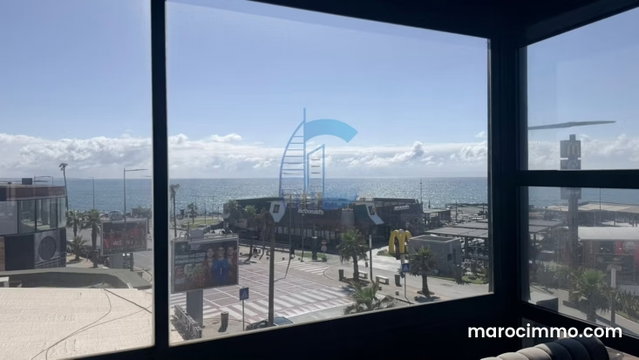 Local commercial à louer – Restaurant avec vue mer — 2