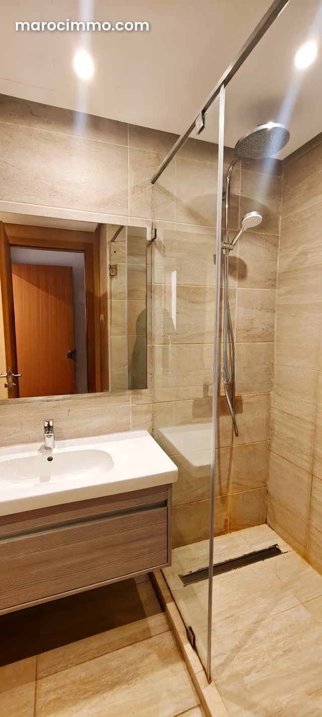 À louer – Appartement F2 et 1 ch personal à l’Orangeraie Souissi, Eagle Hills — 4