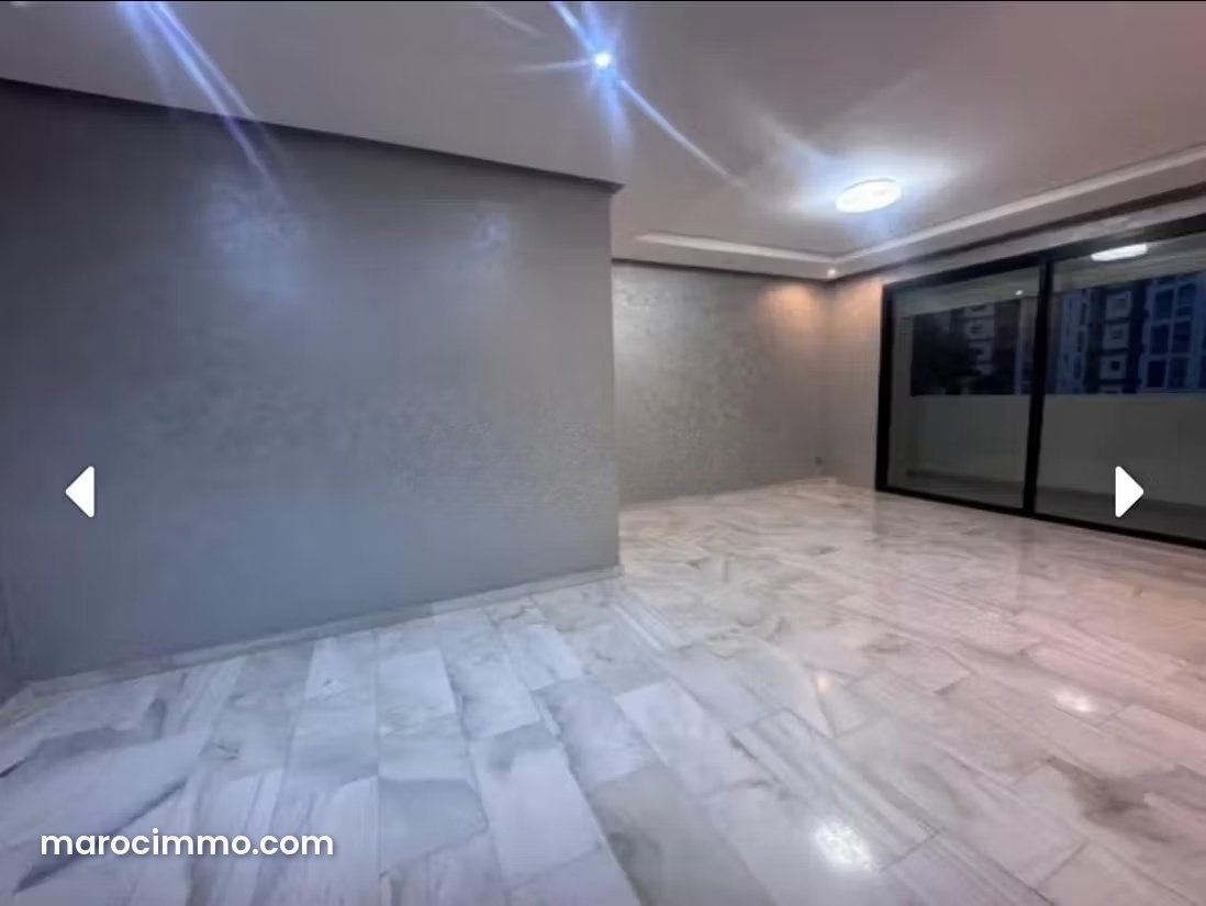 شقة مشرقة للكراء بحي الرياض في الرباط — الرباط