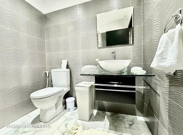 Superbe appartement à louer à Gauthier. Surface de 75 m². Bien meublé — 3