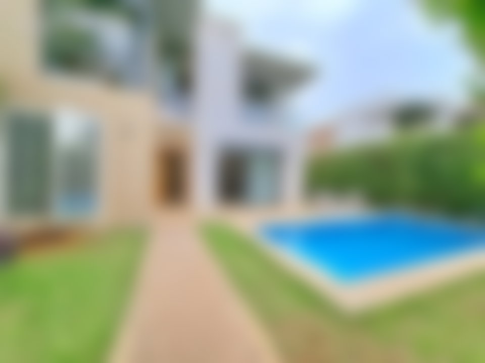 Villa 154 m² avec piscine, Dar Bouazza, résidence sécurisée