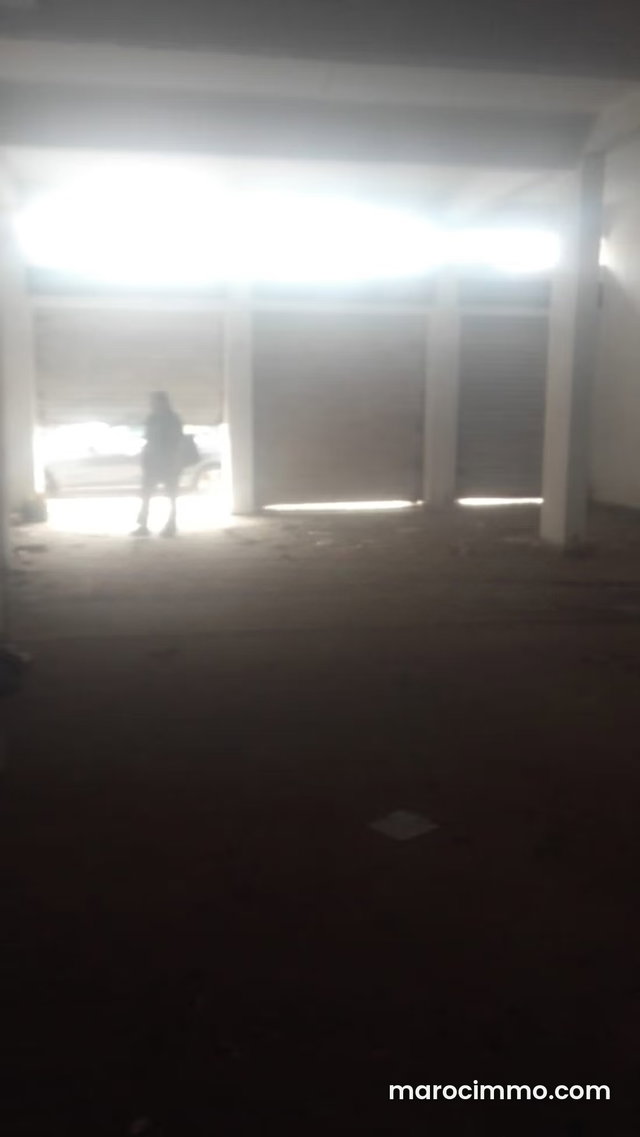 Magasin à maarif pour location sur bd175m² — 2
