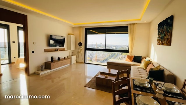 Beautiful 11th Floor Apartment at CFC — 4