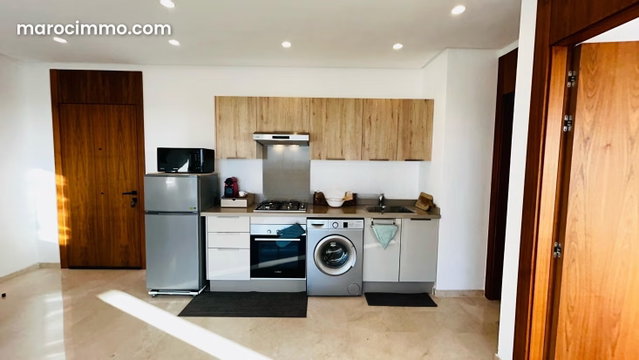 Beautiful 11th Floor Apartment at CFC — 2