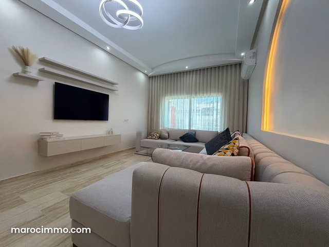 Beautiful apartment for rent in Val Fleury. 3 comfortable rooms. Furnished — 3