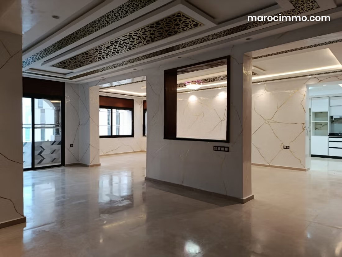 180 m² Apartment, 3 Bedrooms, Terrace, Racine, Casablanca — Casablanca