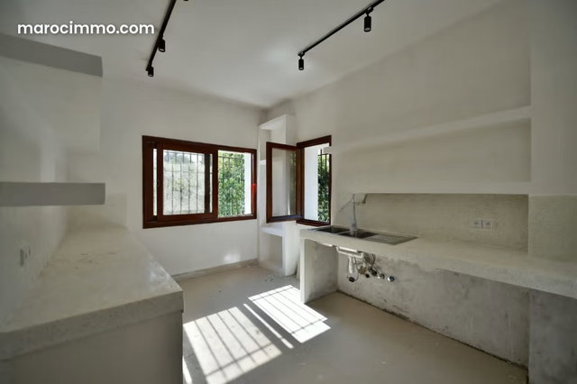 Residential or Office Villa for Rent — 5