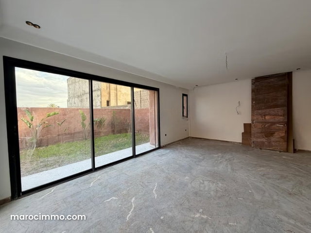 Villa Vide à louer a Akenza — 2