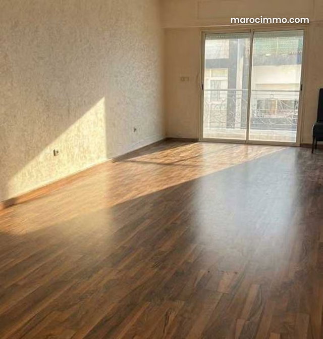 Appartement à Vendre de 95.0 m² à Casablanca, Hopitaux — 2