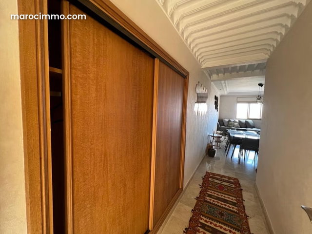Très bel appartement en location à Hivernage. 2 chambres agréables. Bien meublé — 5