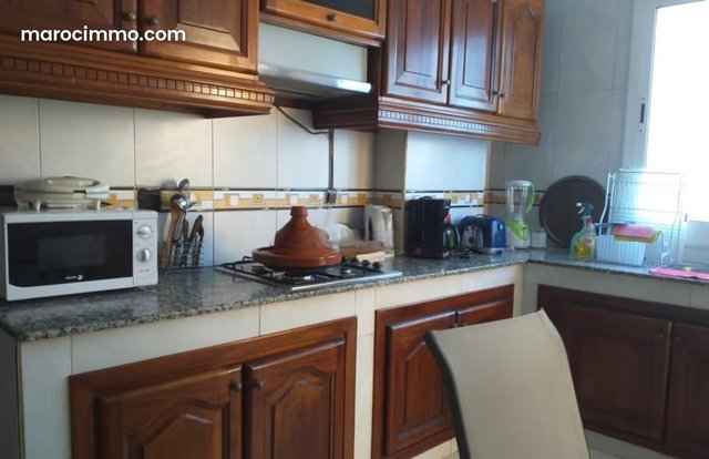 Appartement a louer a tanger avec garage situation centre ville — 4