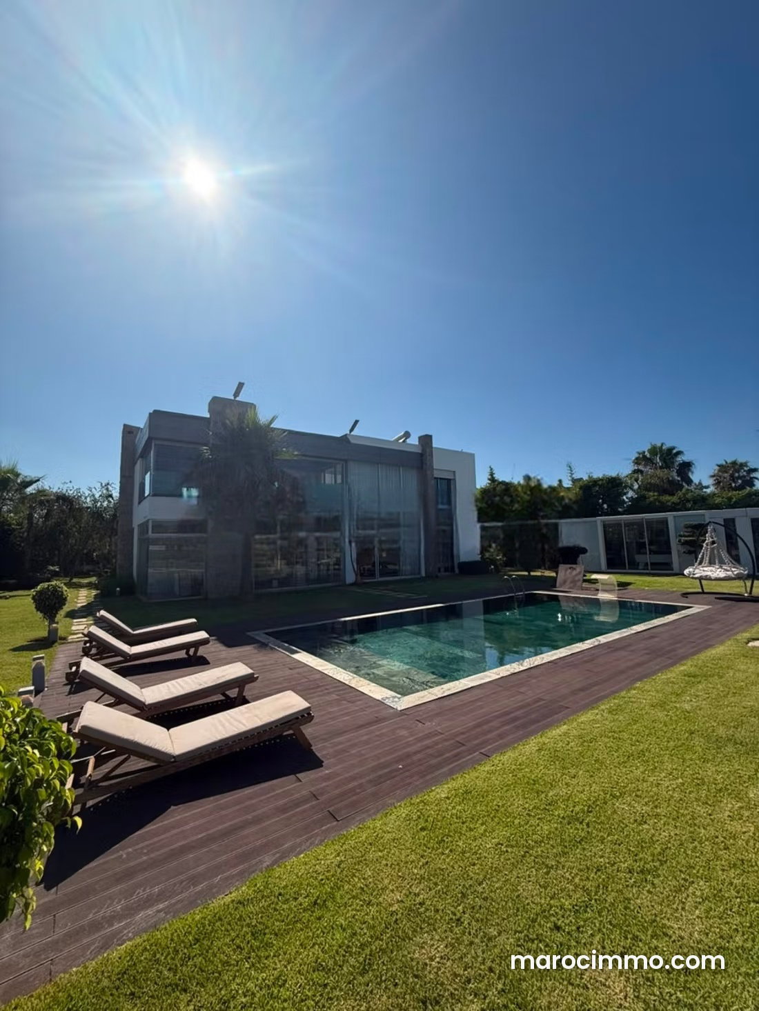 Villa 1500 m² première ligne golf, Plage Oued Cherrat, Bouznika — Bouznika