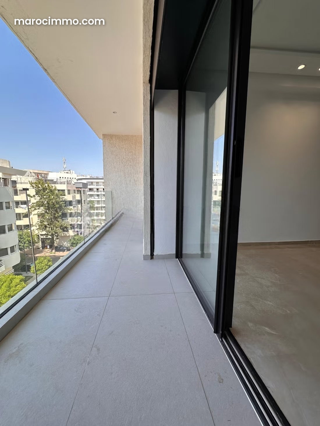 3-Room Apartment, 73 sqm, Riyad, Rabat, Close to Amenities — Rabat