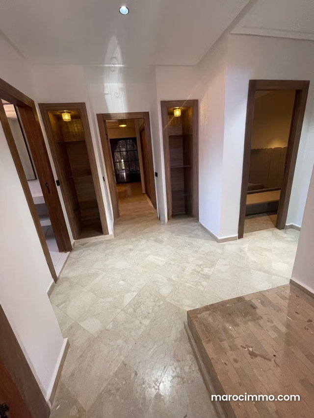 Villa for Sale 320m² 8km Route Fes — 4