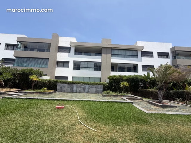 Location d'un appartement à Dar Bouazza. 3 chambres agréables. Meublé — 4
