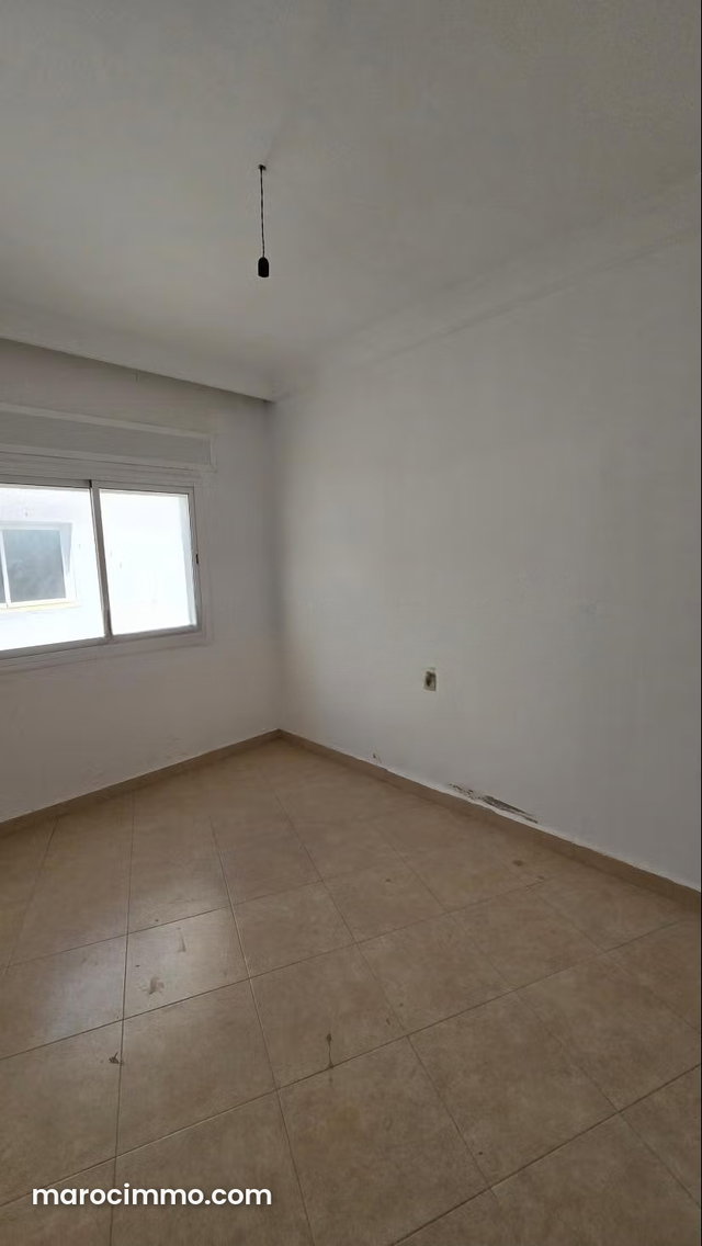 Appartement à vendre à Medina. 3 chambres. Bien meublé — 4