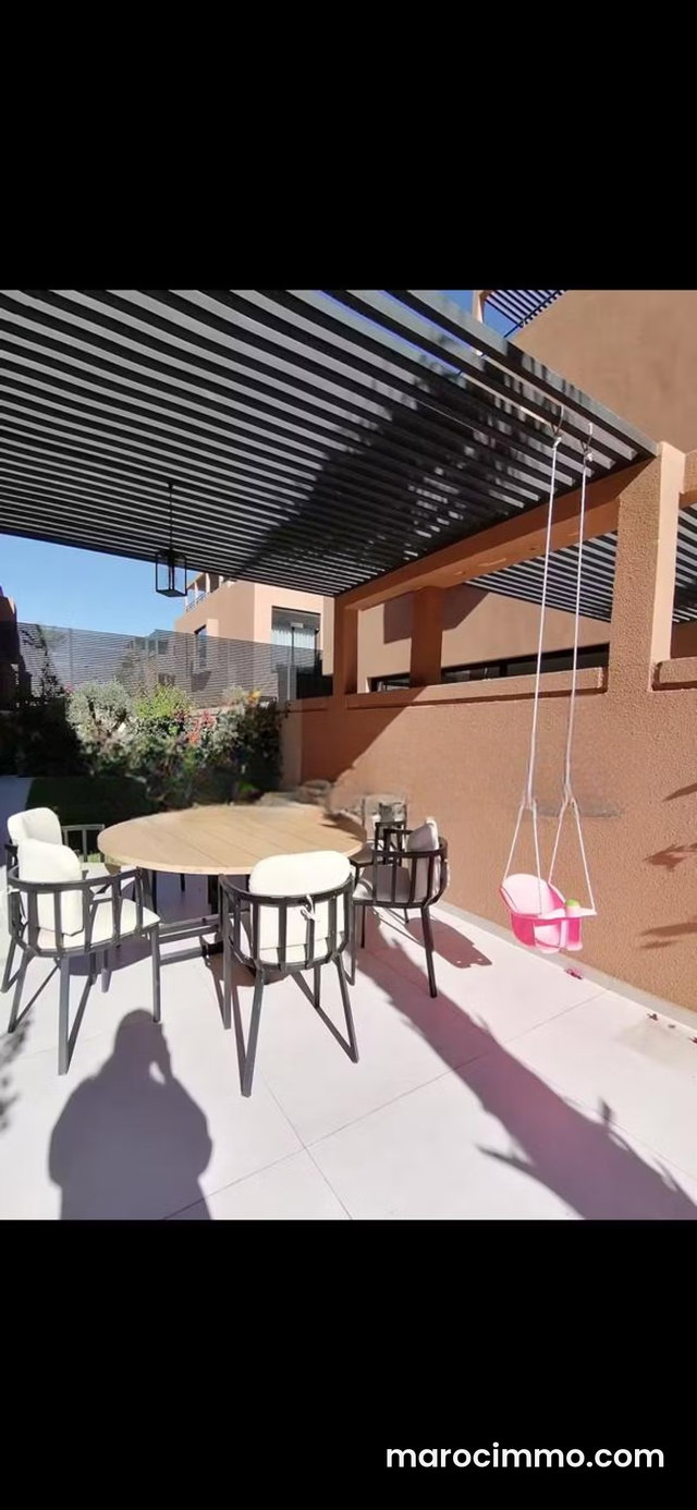 Excellent villa for rent on the Amizmiz Road. 360 m². Furnished — 3