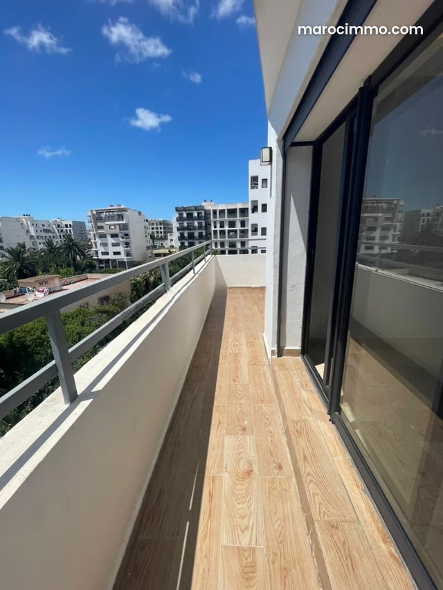 Superb Apartment for Rent in Les Hôpitaux. 70 m² Surface. Central Heating and Secure Door — 2