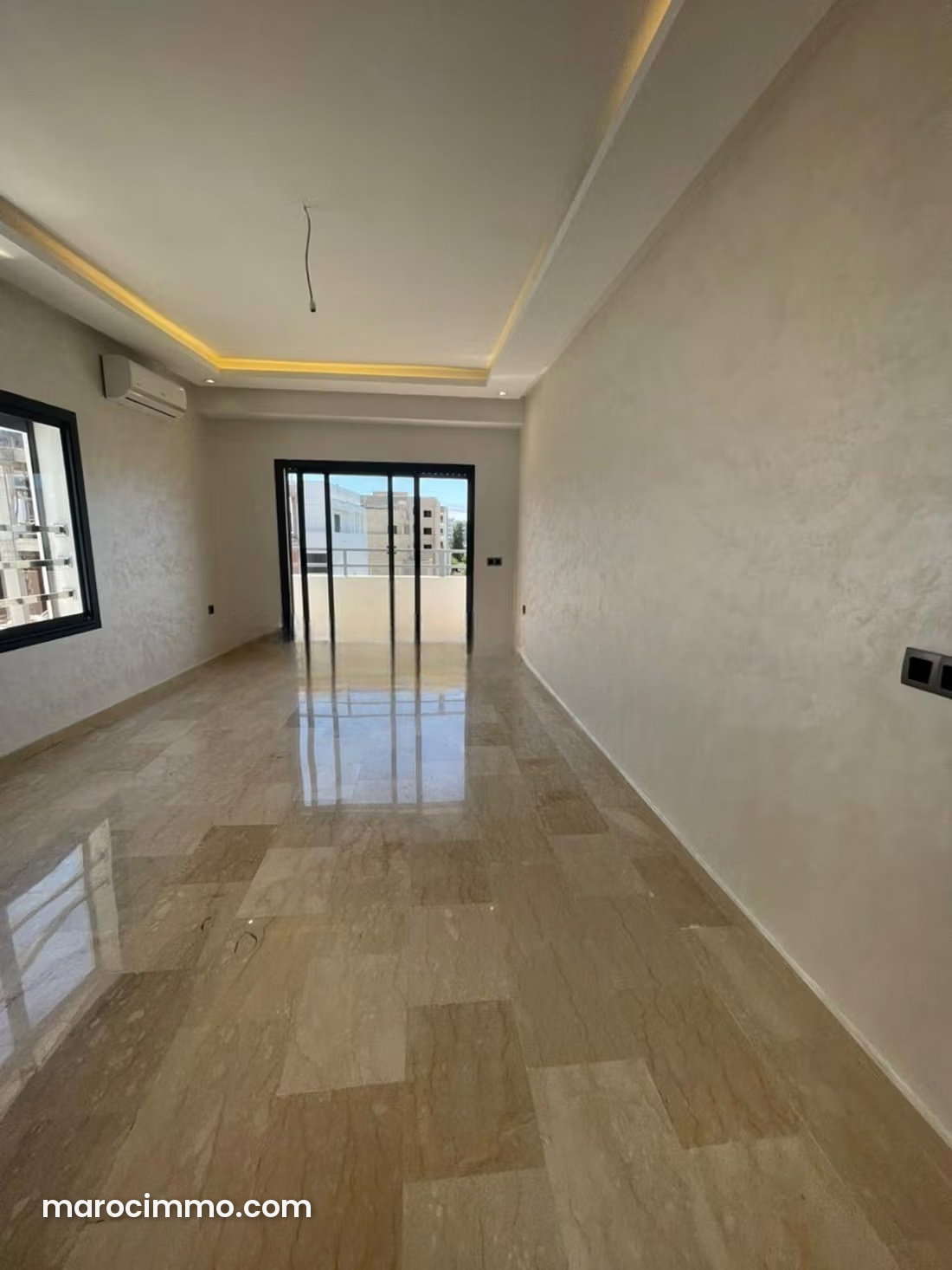 Studio with terrace for rent in Casablanca's Quartier des Hôpitaux — Casablanca