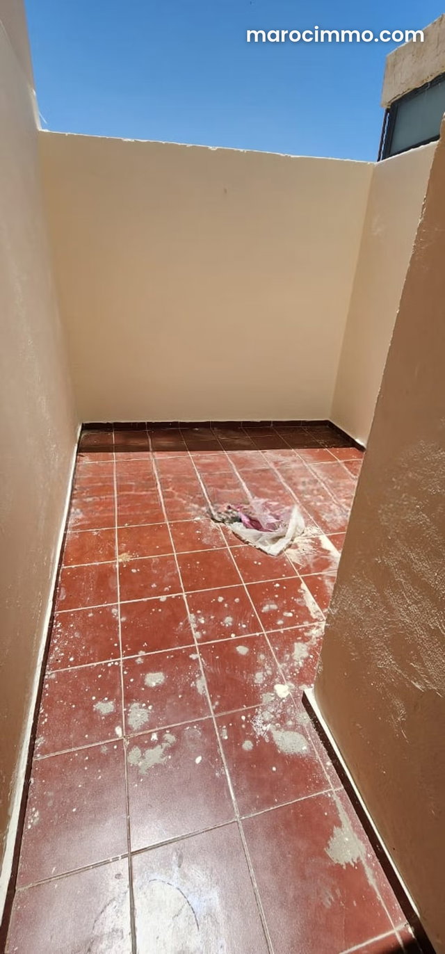 Appartement vide à louer – 109 m² — 2